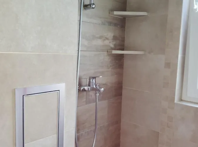 релакс * ヴァルナ